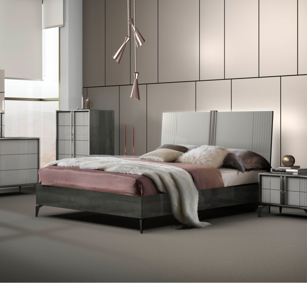 Ruby King Size Bed Silver