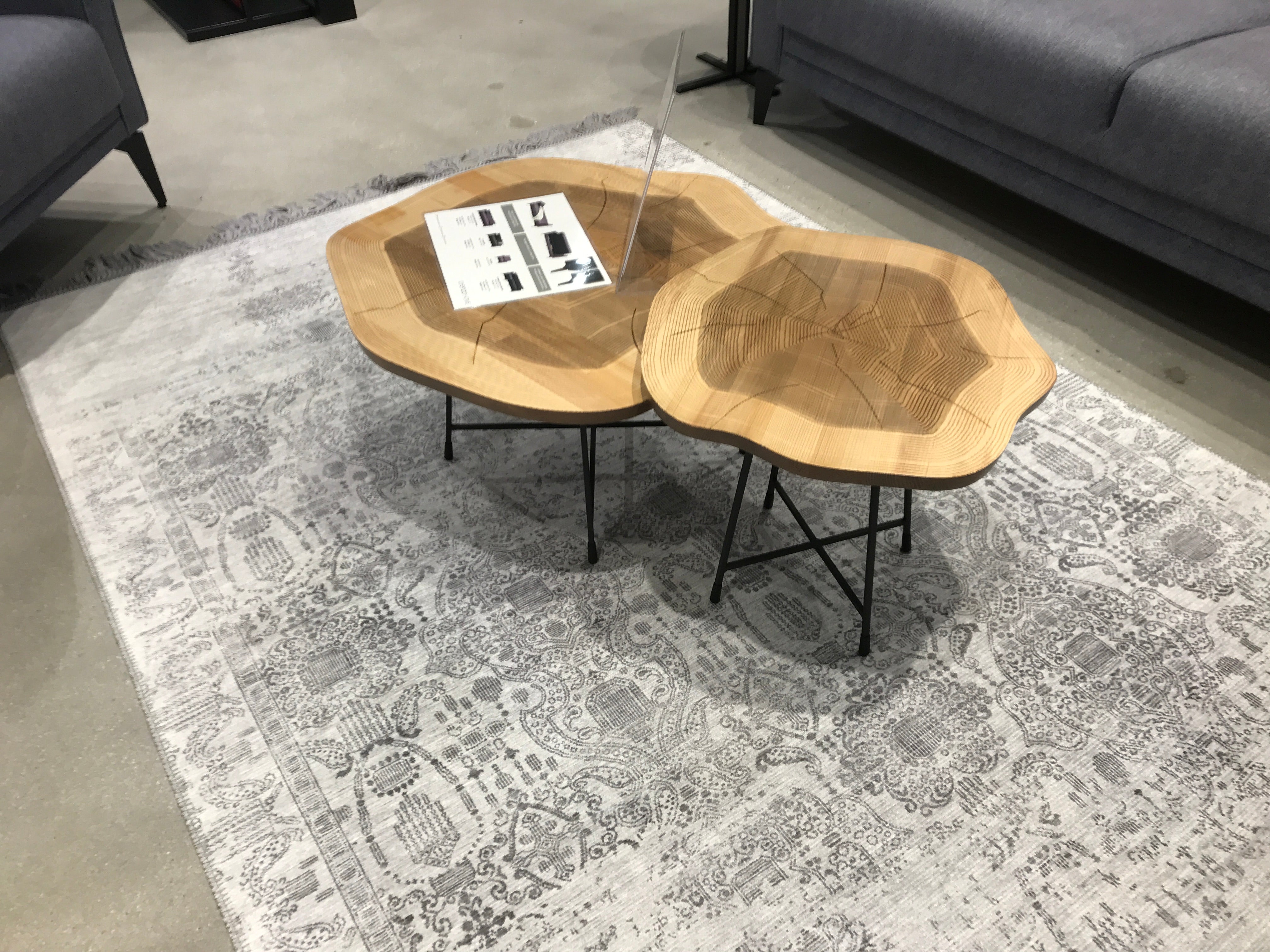 WOODY Side Table Large Walnut