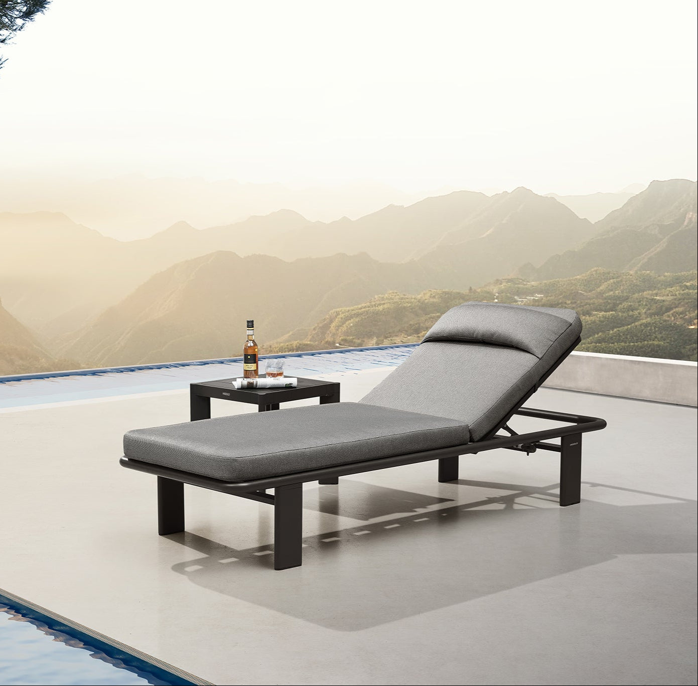 LIGO Sunlounge set w/ Side Table Dark Grey Aluminum