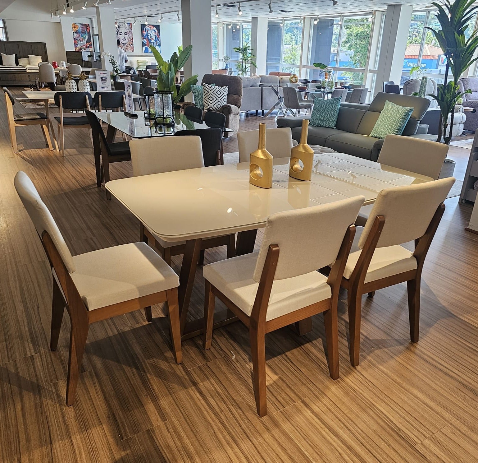 Bennet Rect. Table 65"x35" + (4) Ella Dining Chair Set