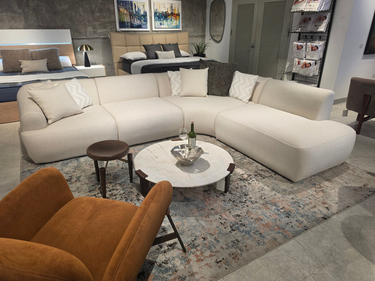 LARISSA 4pcs Sectional Sofa Right Chaise (When Facing) White Linen Boucle Fabric