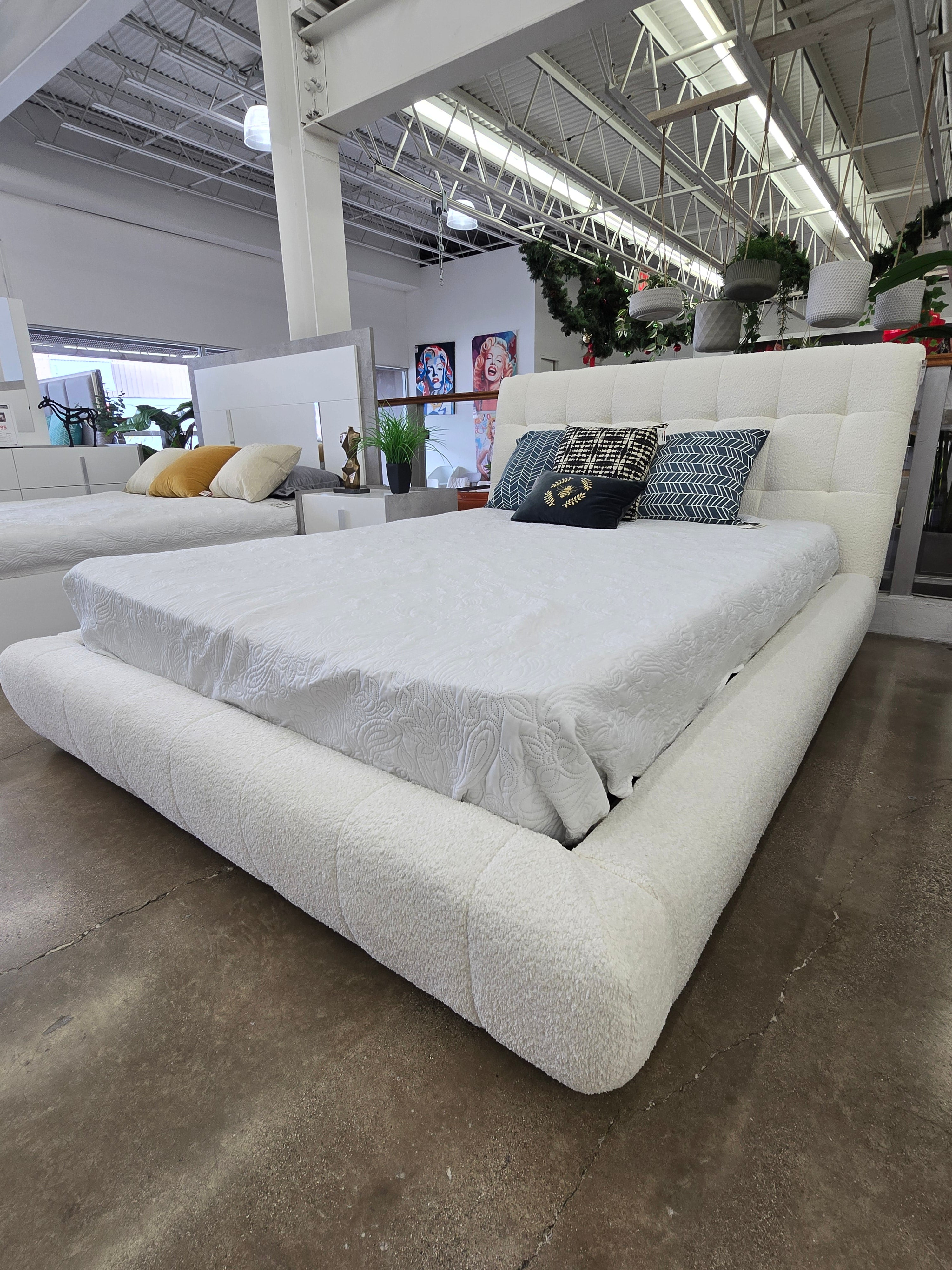 MB-B061 King Bed Oslo Ivory