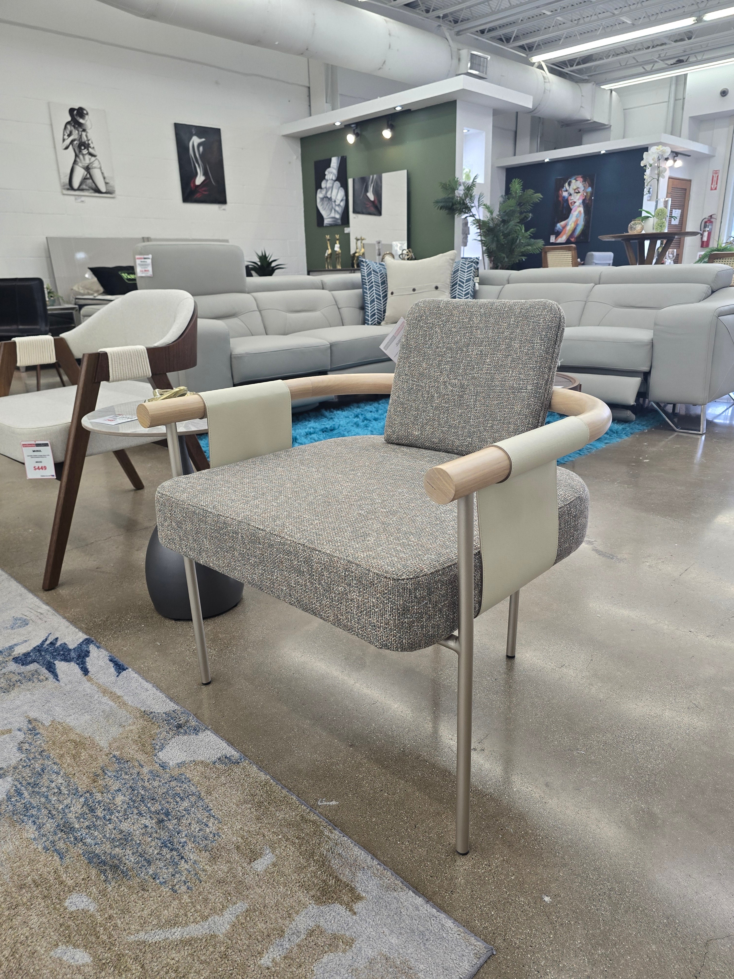 CAD928 COZY Lounge Chair Paja/A-02 Fabric/Beige Leather