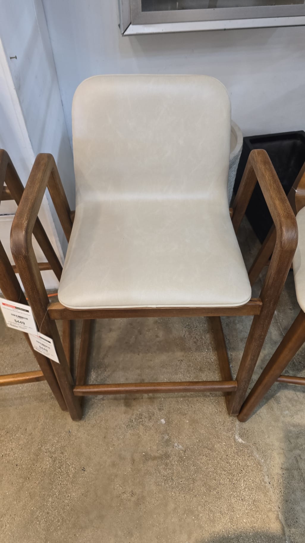LUNA Barstool (Bar Height 28") E16 Wood Finish/6094 Beige Leather