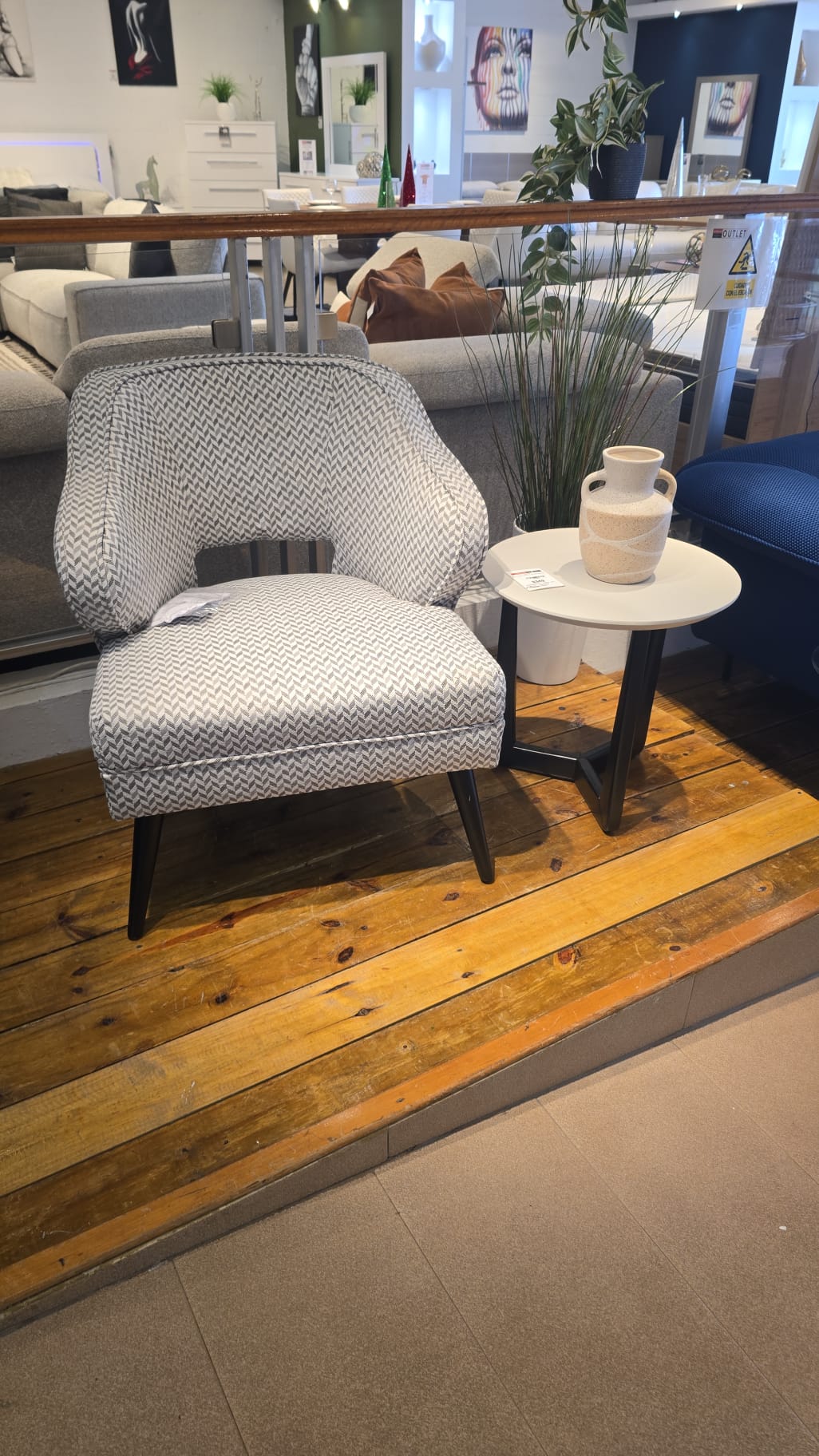 MB-2058 Arm Lounge Chair FL06 Fabric