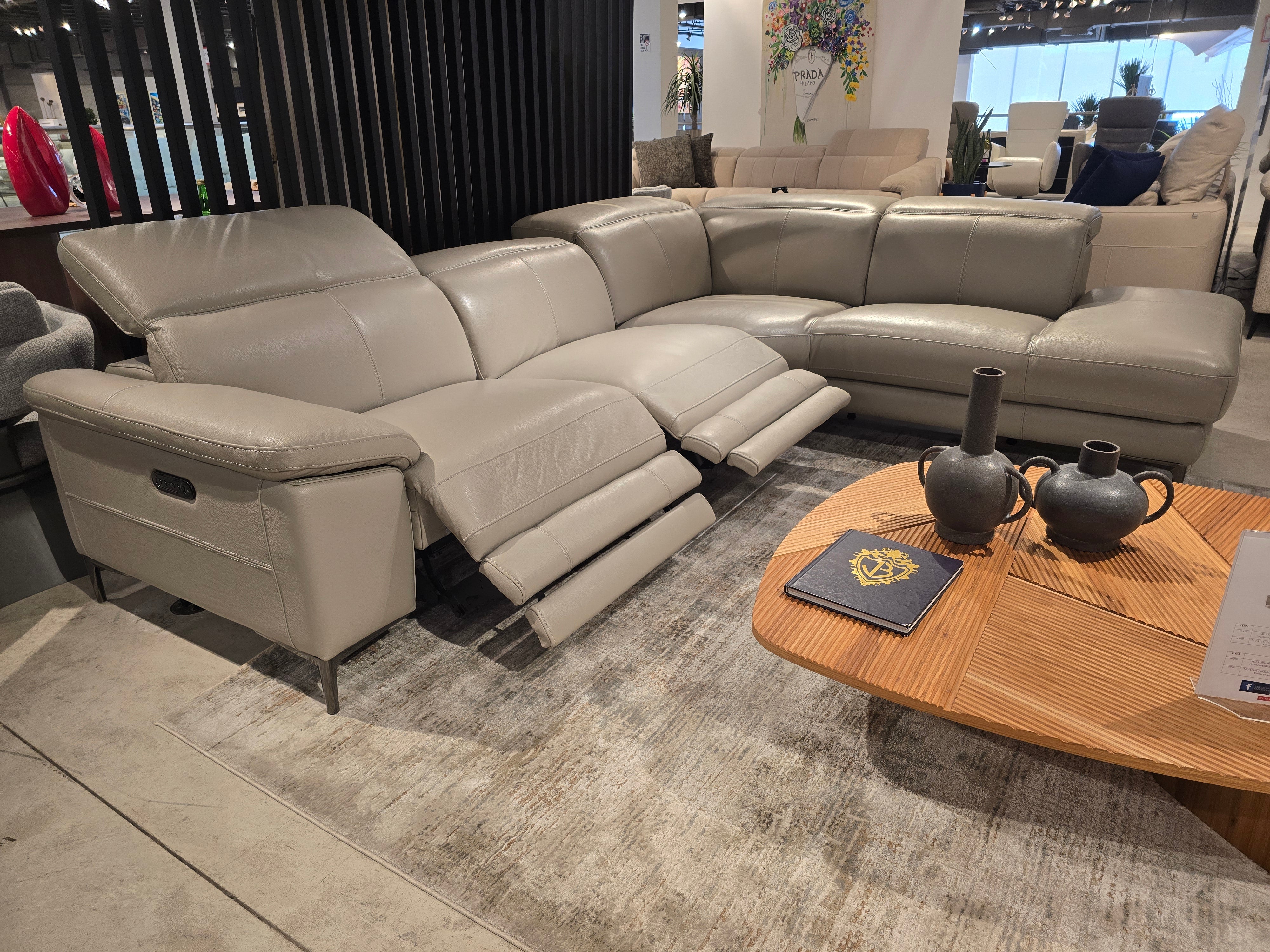 MU-11831 - Sectional Right Chaise w/ 2 Power Recliners-USB Port - 100% Leather Light Grey