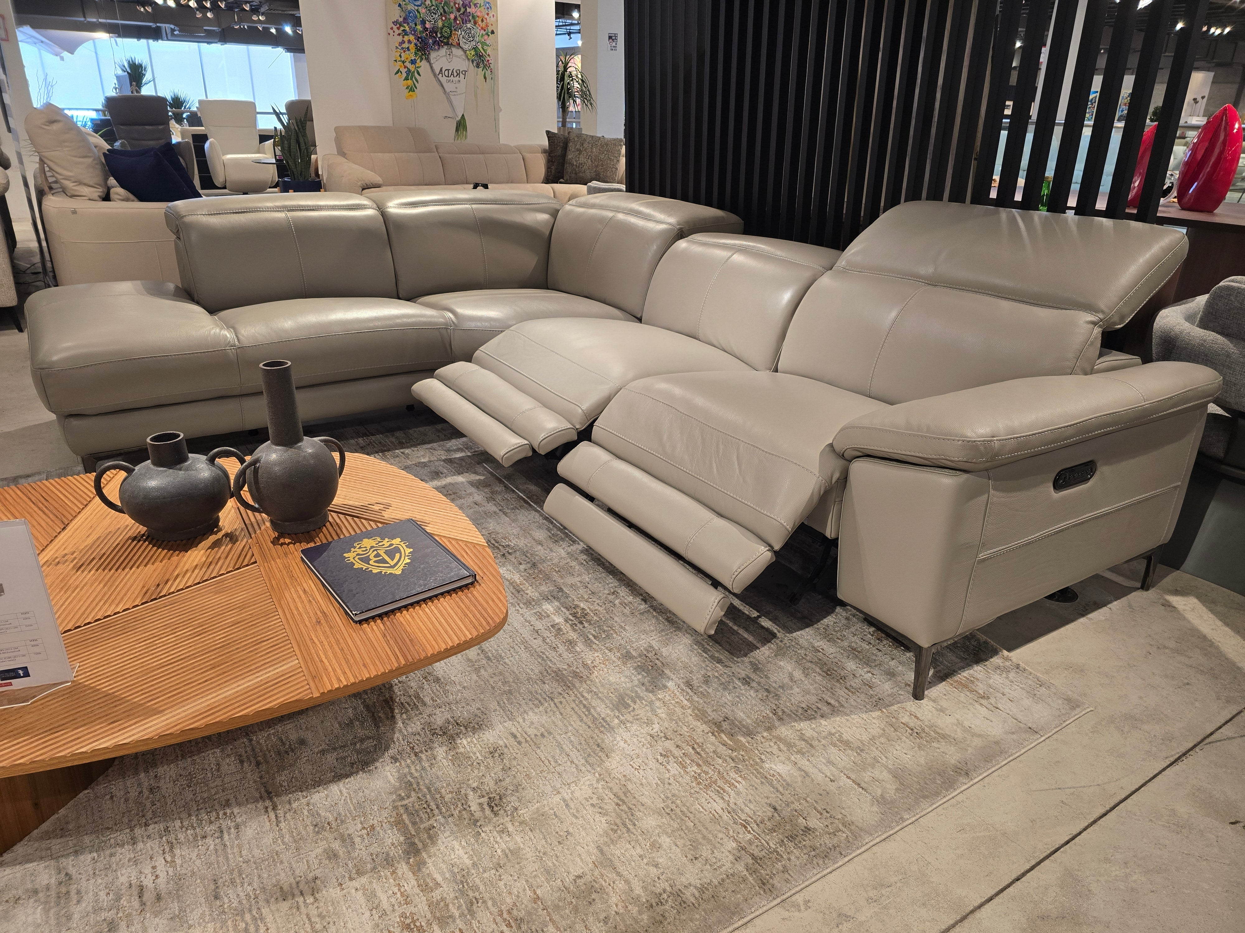 MU-11831 - Sectional Left Chaise w/ 2 Power Recliners-USB Port - 100% Leather Light Grey