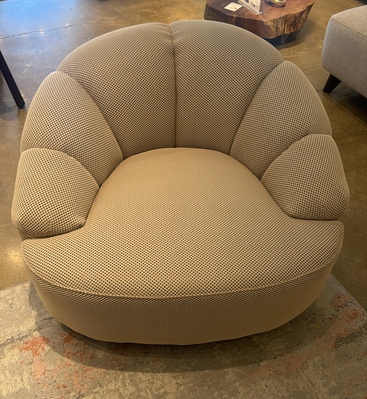 K71101 Swivel Chair 2020703# Fabric