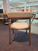 CAD760 FINN Dining Chair Amendoa H-60 Beige/Cuerina