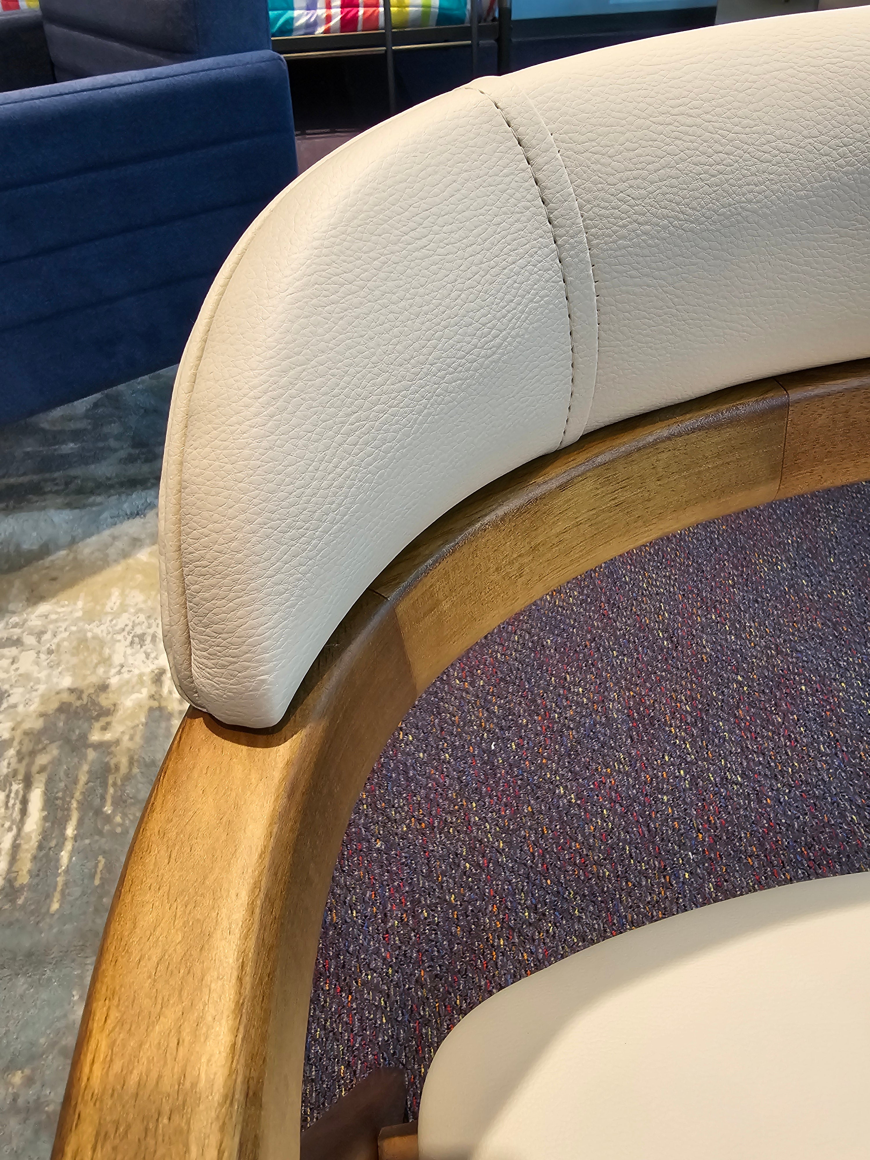 FINN Dining Chair Amendoa H-60 Beige/Cuerina