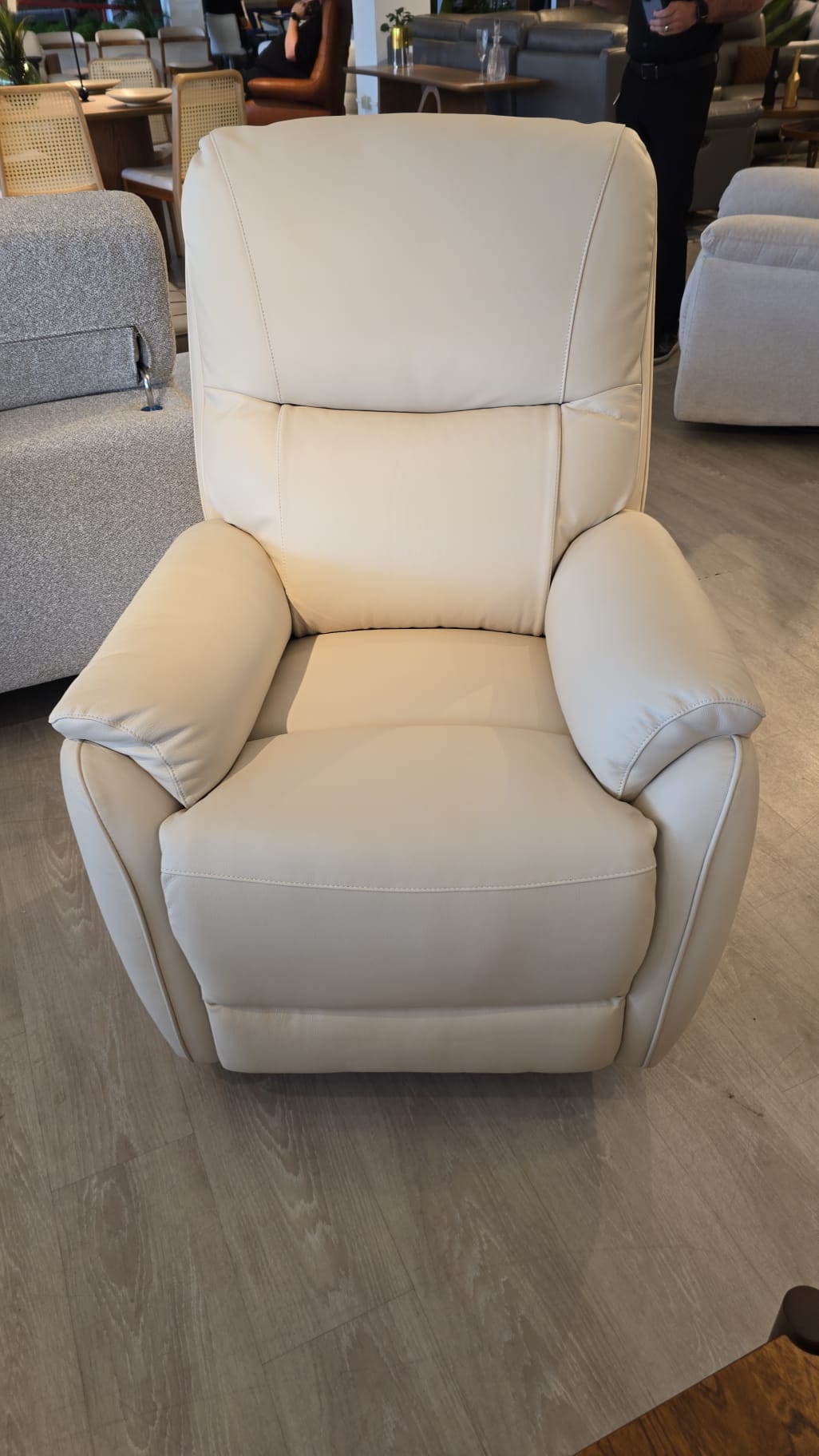 CH632 Swivel Rocker Recliner (manual) B925-65 Beige Full Leather