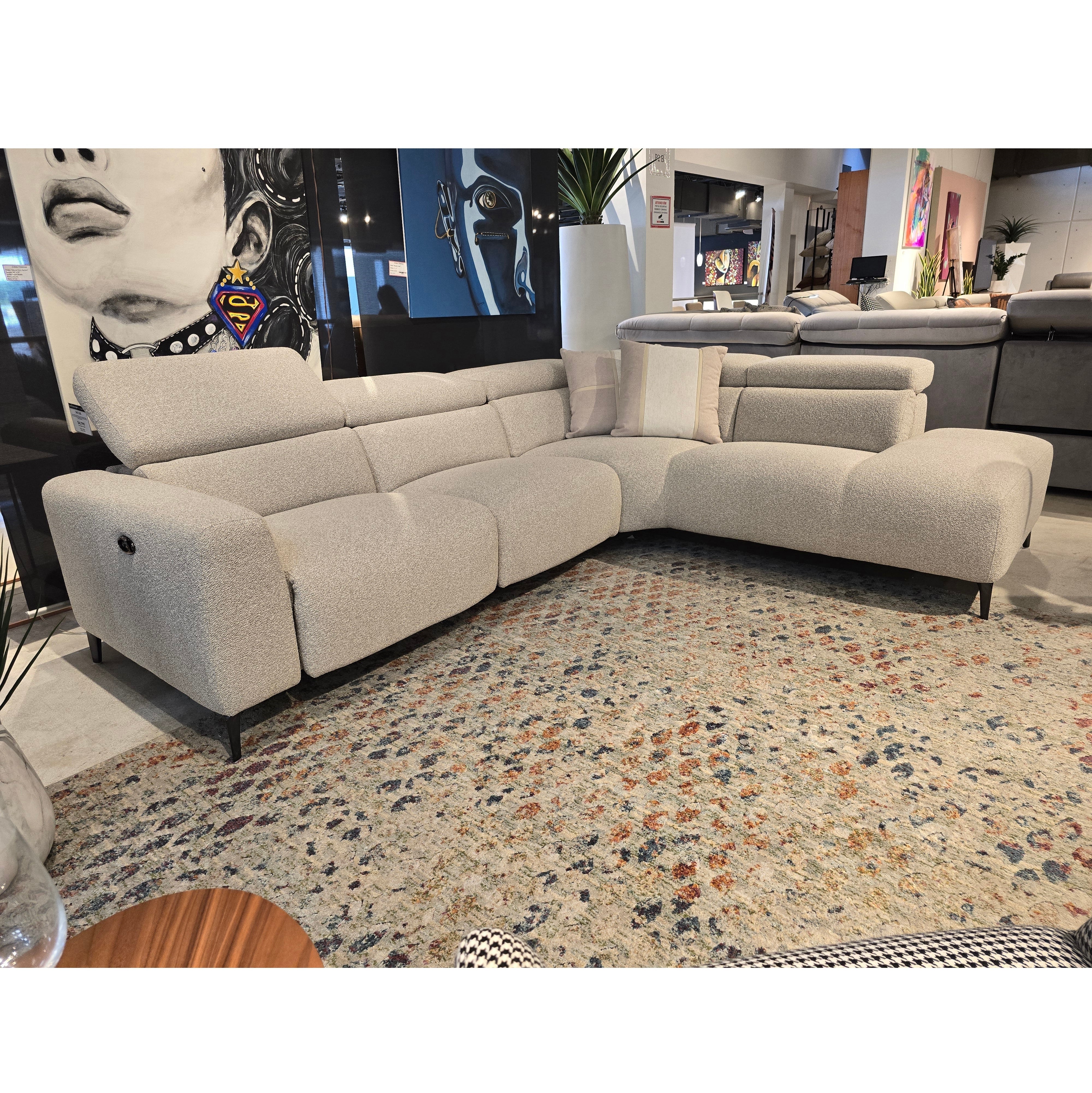 RS-A0622 Double Reclining Sofa/Chaise Right facing) w/USB Light Grey Fabric
