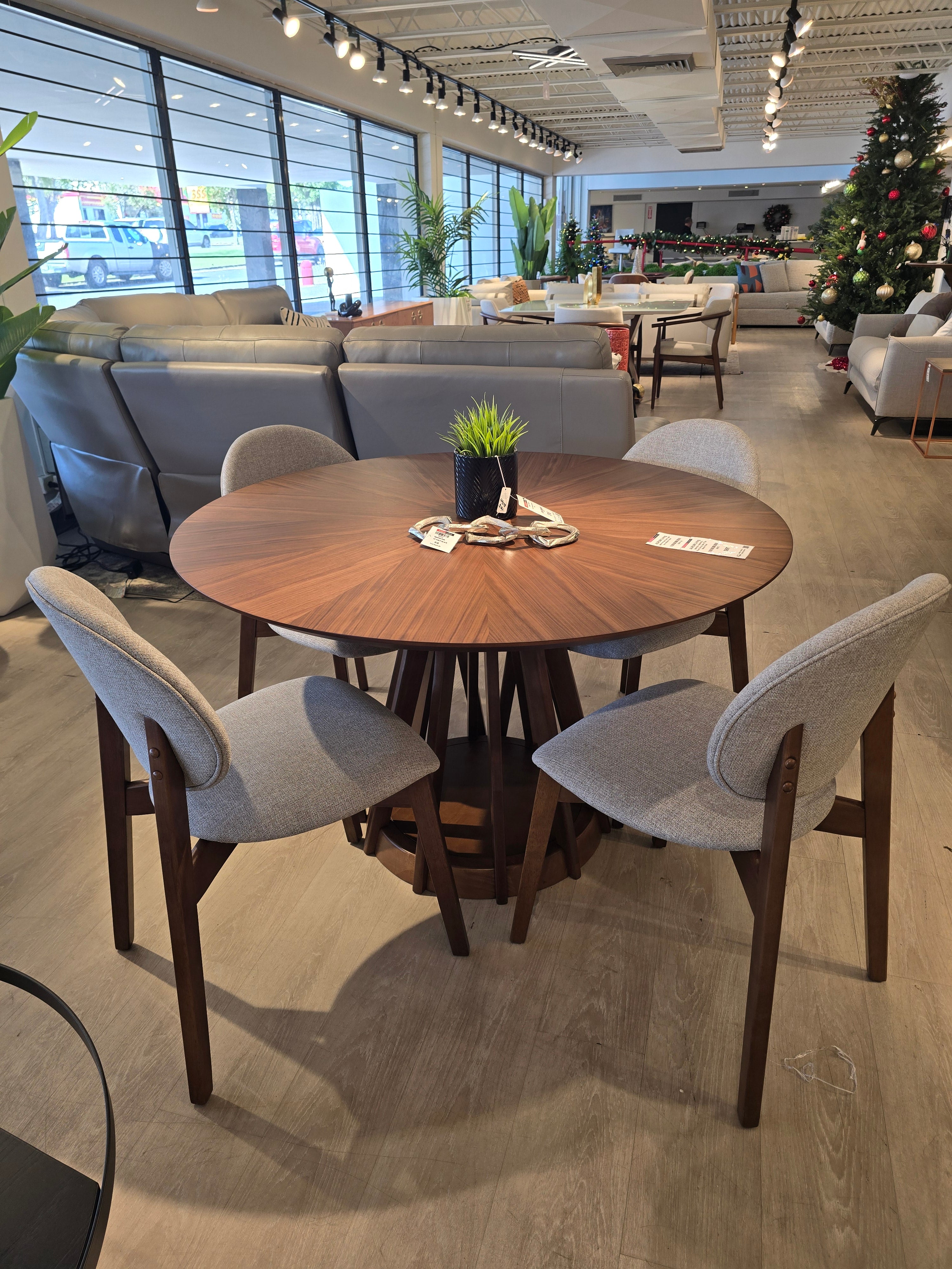 DN04190 Dining Set - Round Dining Table 47"Dia + (4) Dining Chairs Walnut Finish/Light Grey Fabric