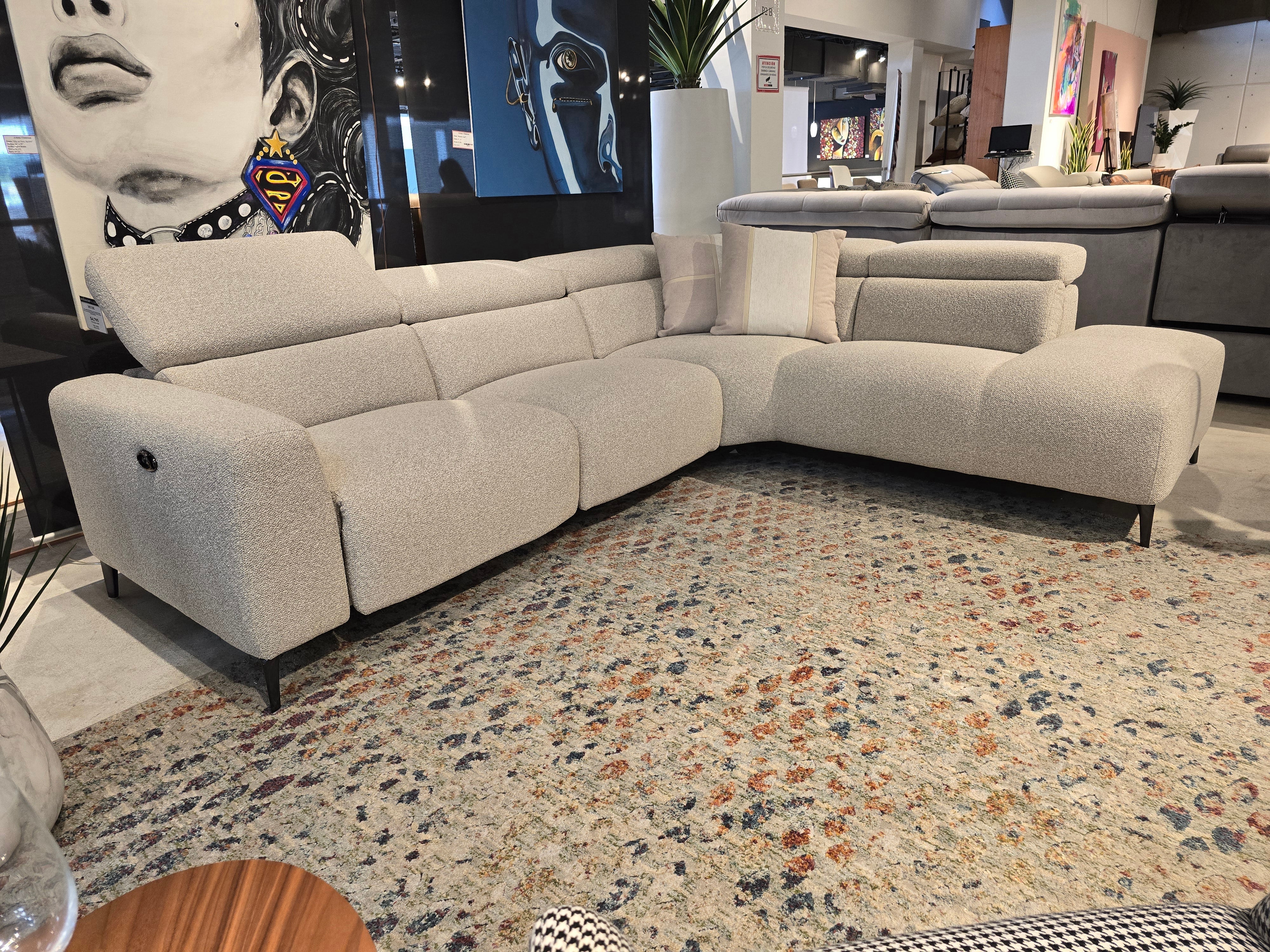 RS-A0622 Double Reclining Sofa/Chaise Right facing) w/USB Light Grey Fabric