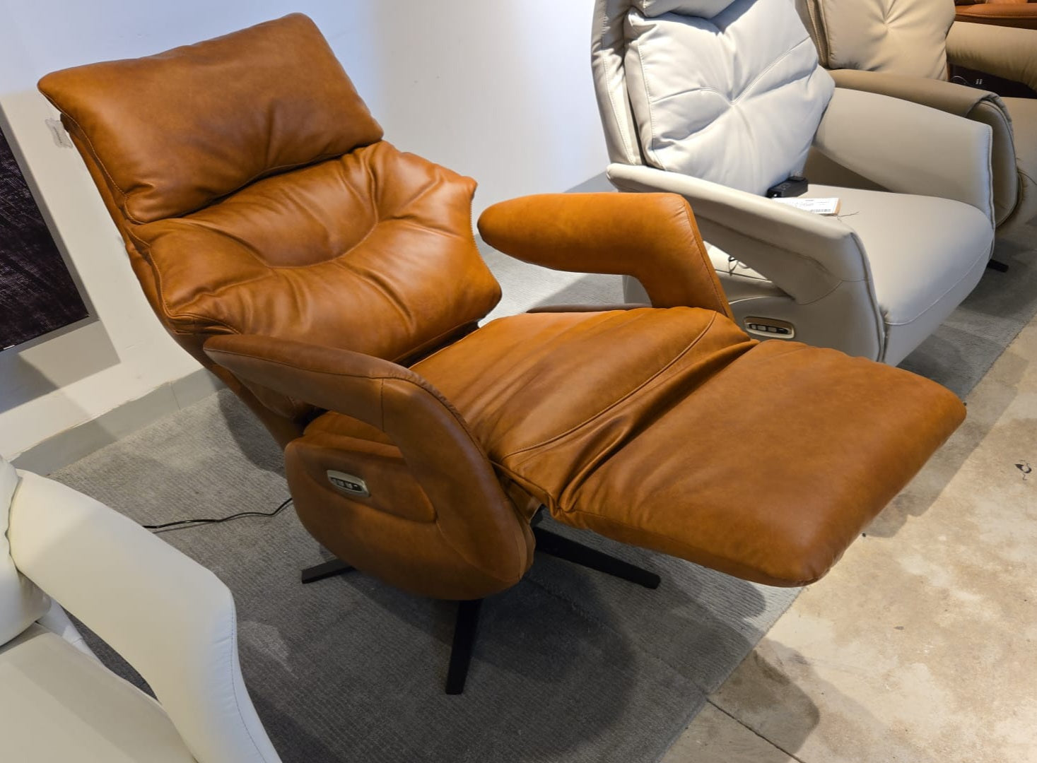 CH8049 2-motors Electric Recliner w/Battery A5300-73 Tan Full Leather