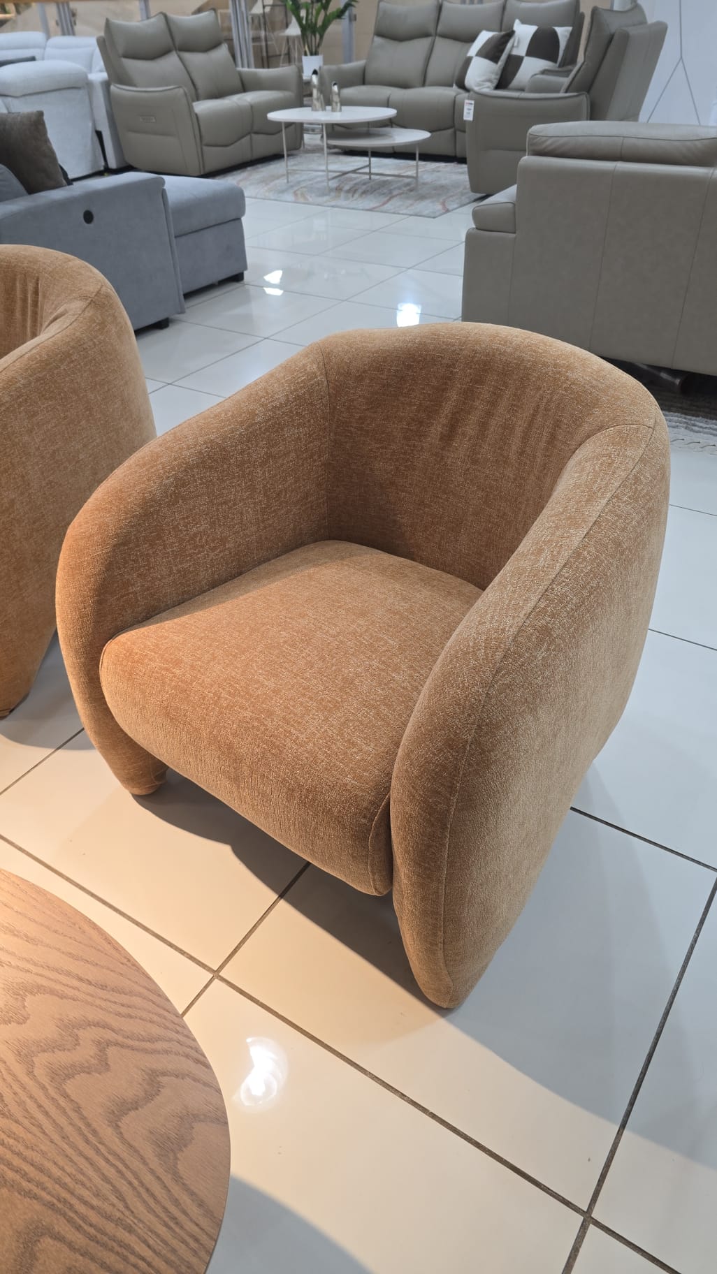 MB-2377 Lounge Chair XV111-7 Fabric