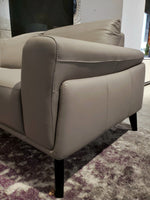 Lucca Sofa+Left Chaise (When Facing)