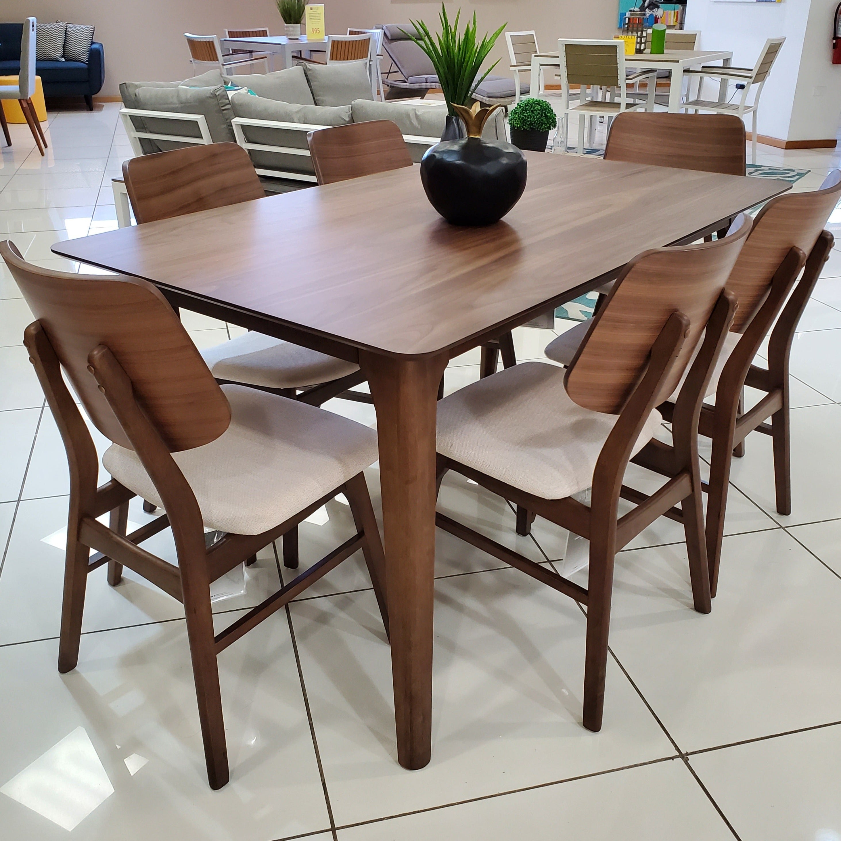 D1651 - Oscar Rect. Dining Table 60"x30" + (4) Dining Chair (Natural Walnut Finish)