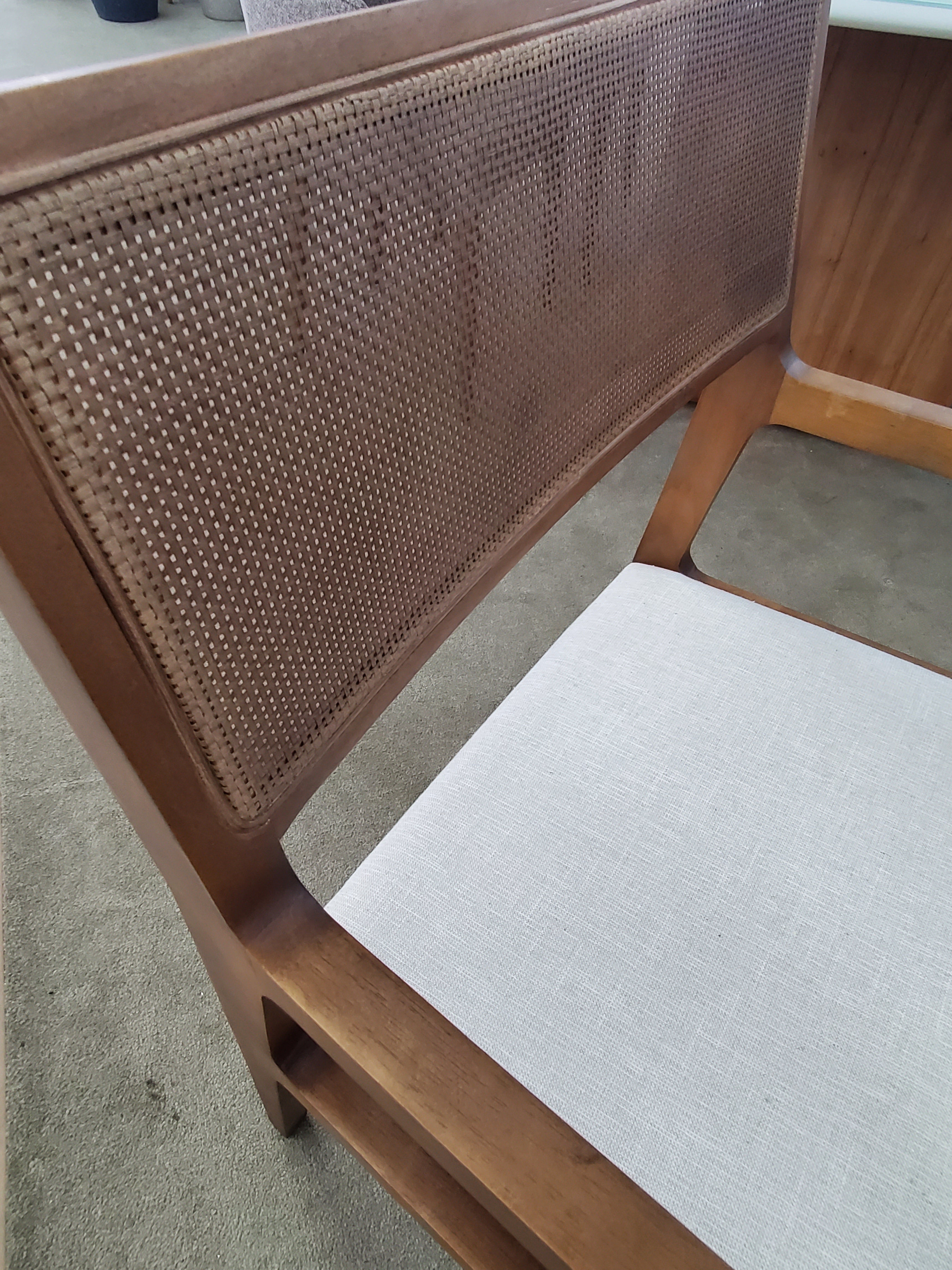 154082 - Sofia Lounge Chair (Castanho/Light Beige Fabric) - 47197
