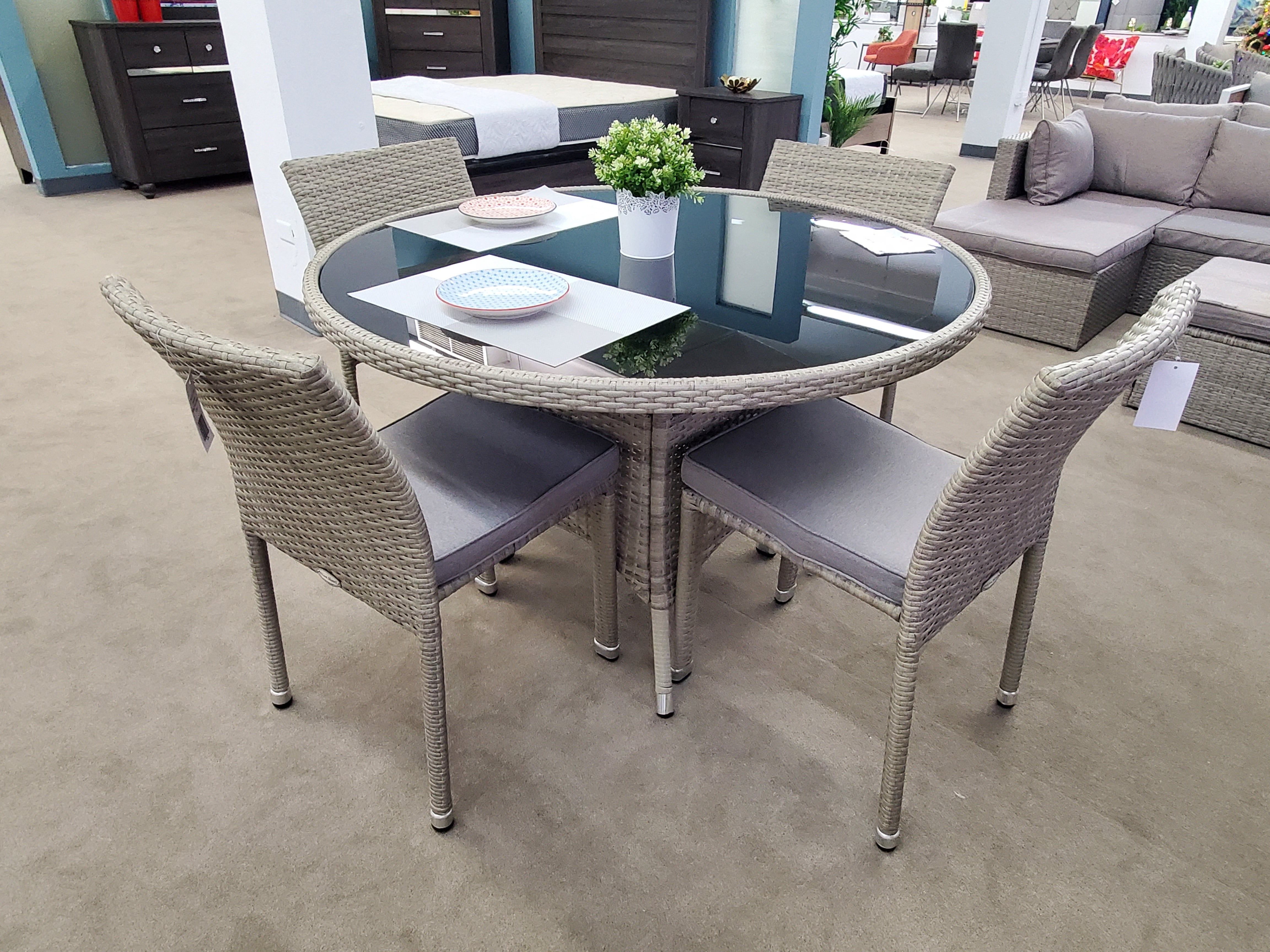 CORCEGA HT-005T Round Dining Table 47" + (4) 95002 Armless Chair Alm Frame/Mixed Grey